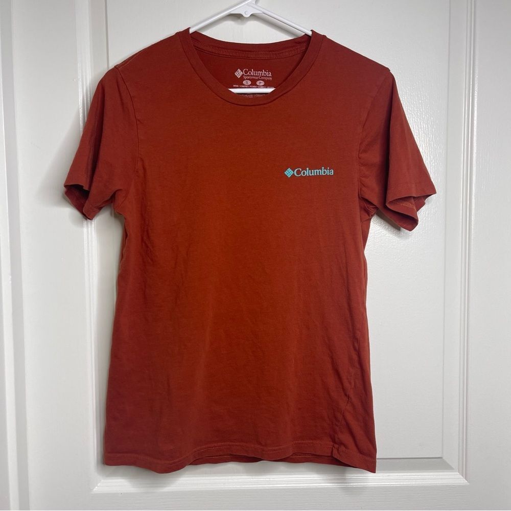 Columbia Men’s Tshirt Size Small Burnt Orange Hiking Dog Outdoors Mountain